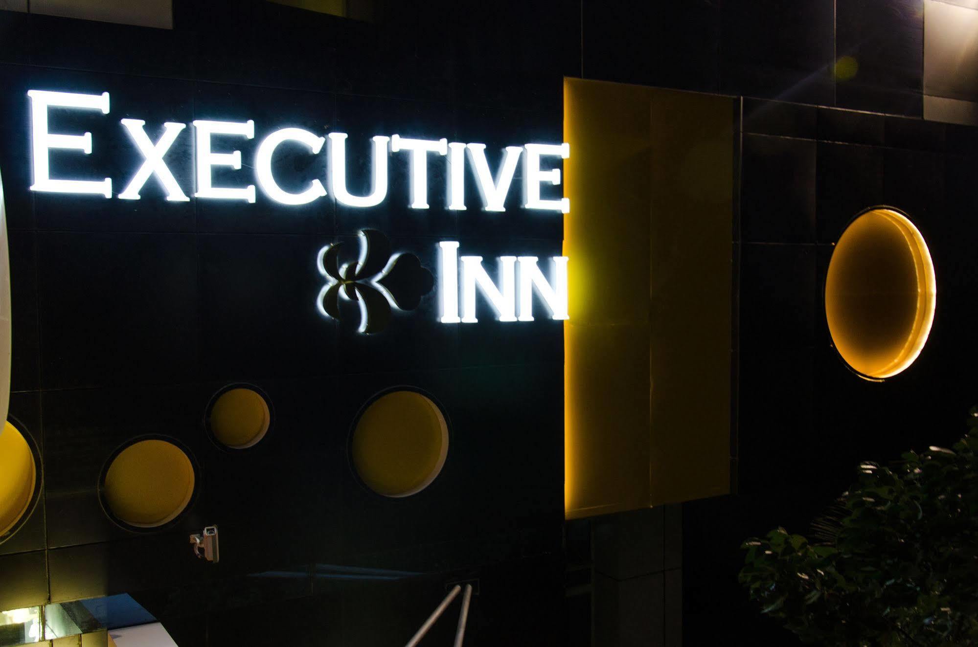 Executive Inn Дакка Екстер'єр фото